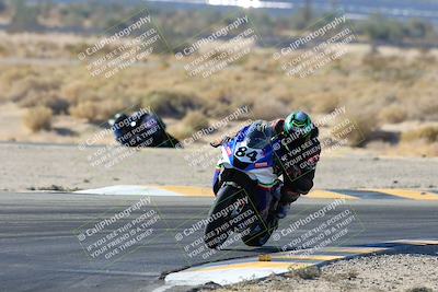 media/Jan-12-2025-CVMA (Sun) [[be1d2b16e3]]/Race 2-Supersport Middleweight/